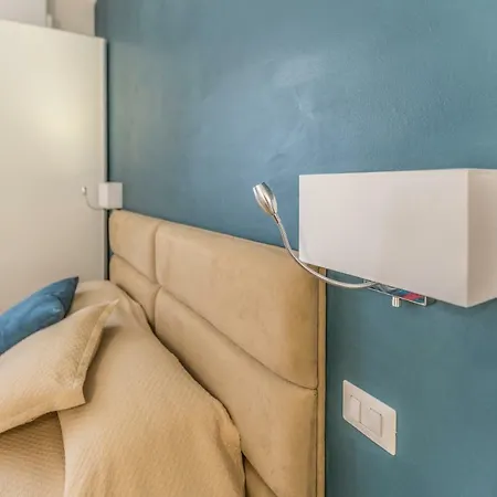 Elegant San Domenico - The Place Apartment *